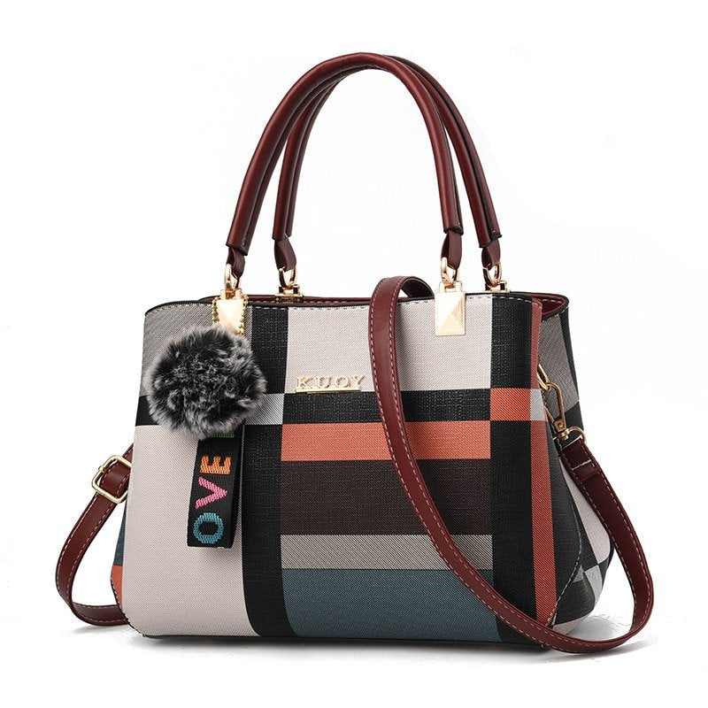 Bolsa Feminina em Couro - Kuoy
