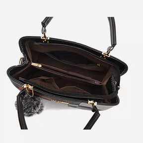Bolsa Feminina em Couro - Kuoy